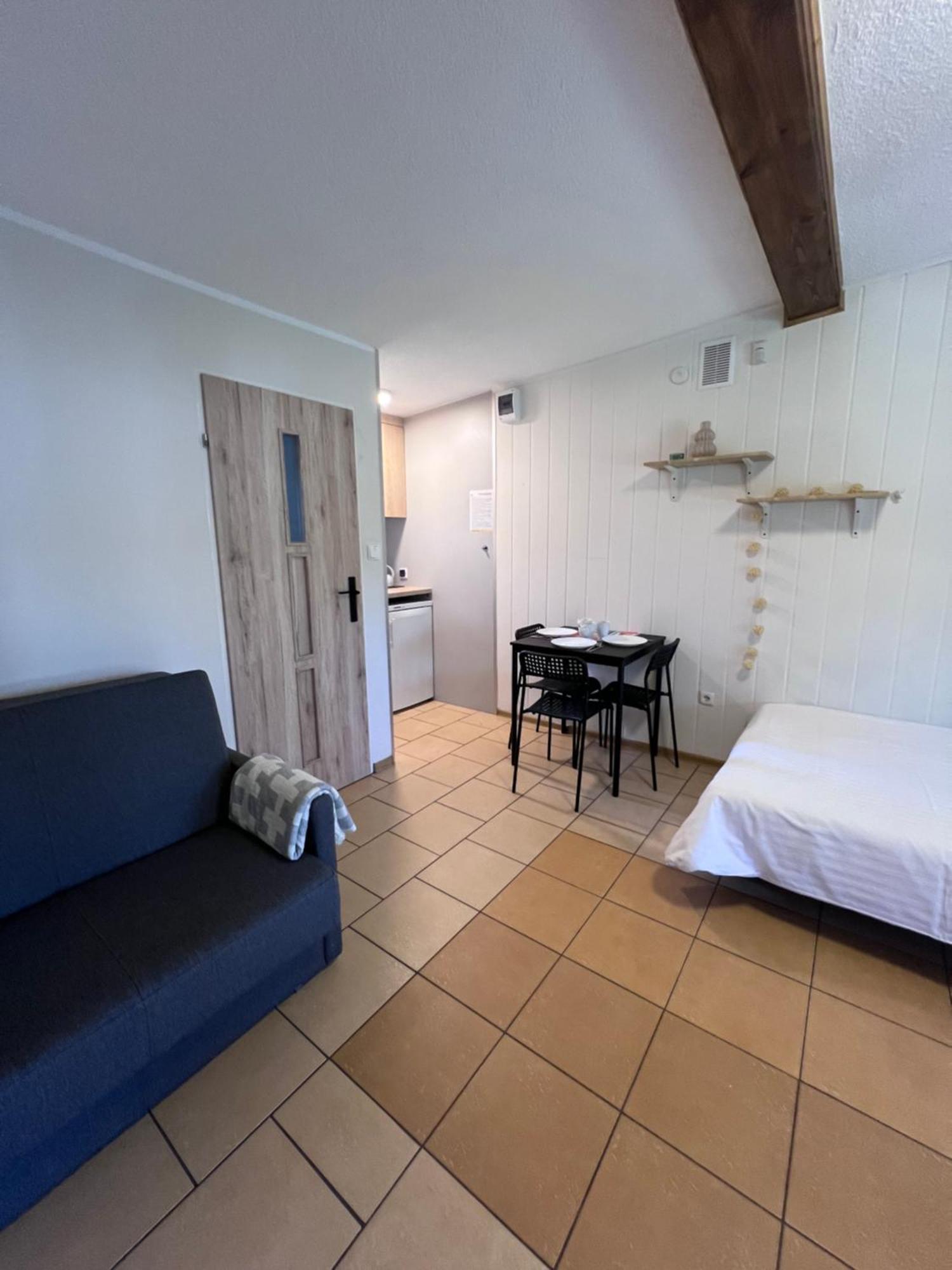 Relaks Apartment Ujazdowo Luaran gambar